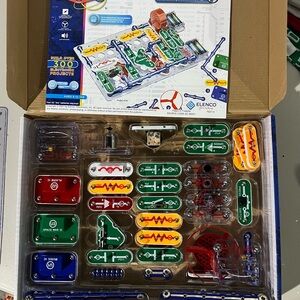 Elenco Snap Circuits Electronics Kit